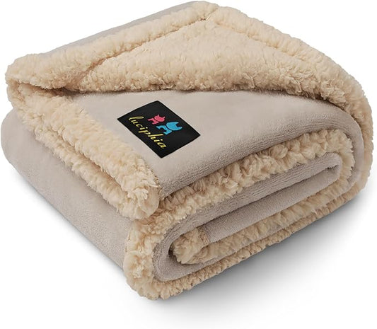 Waterproof Pet Blanket, Liquid Pee Proof Dog Blanket for Sofa Bed Couch, Reversible Sherpa Fleece Furniture Protector Cover for Small Medium Large Dogs Cats, Grey Beige Small（40" x 28"）